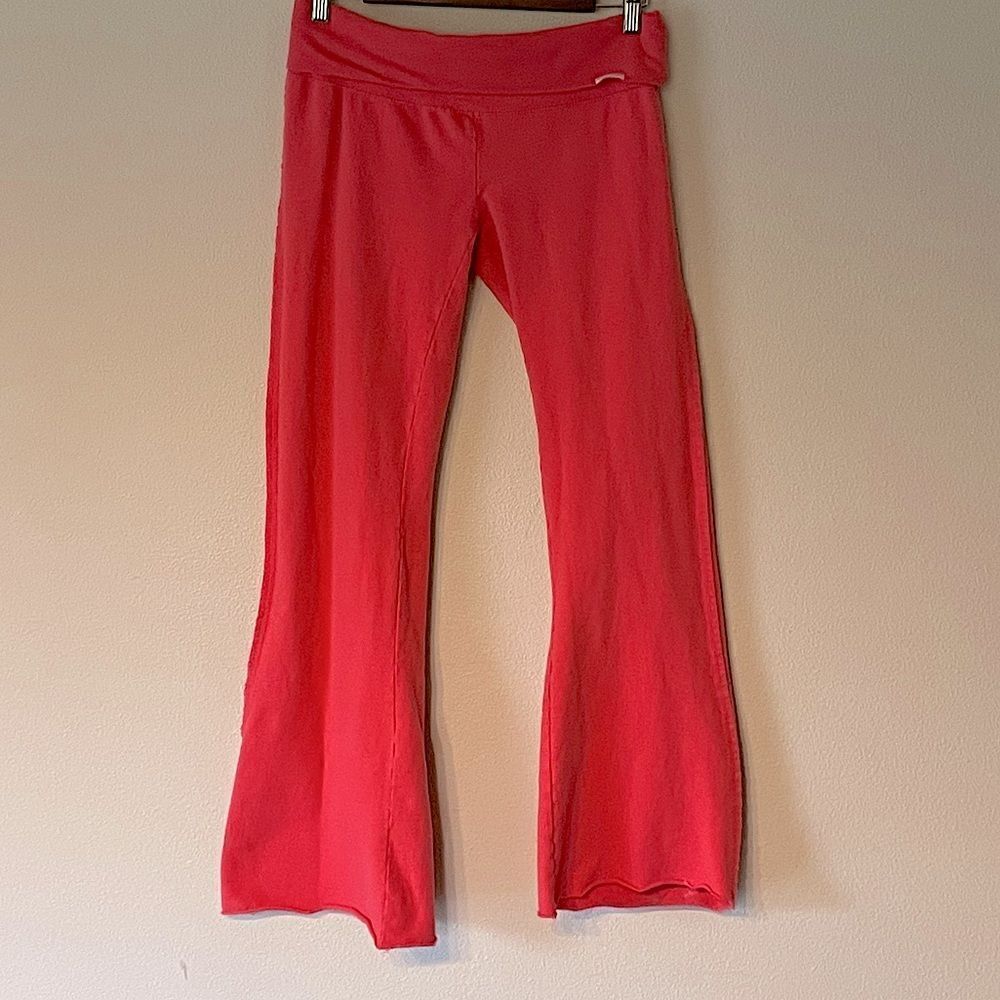 Beach Rays Pink Flare Lounge Pants with Rough Hem and Folding Waistband. Size M.